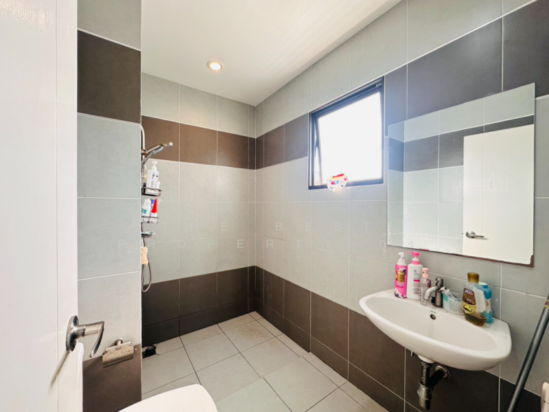 The Balanz Pinklao-Sai 5, Nakhon Pathom, Soi Bang Krathuek 12, Phutthamonthon Sai 5 Road, Bang Krathuk, Sam Phran, Nakhon Pathom, 3 Bedrooms, 107 sqm, Single Detached House For Sale, by The Best Property กุ้ง, 500192575 - DDproperty.com