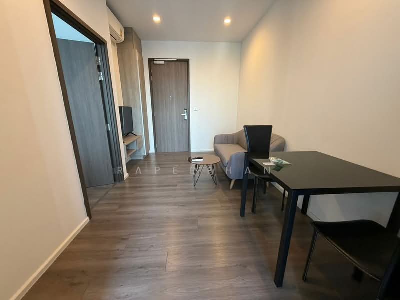 Whizdom Essence, Bangkok, 5 Piyabutr 1 Alley, Bang Chak, Phra Khanong, Bangkok, 1 Bedroom, 35 sqm, Condo For Rent, by Rapeephan, 500192588 - DDproperty.com