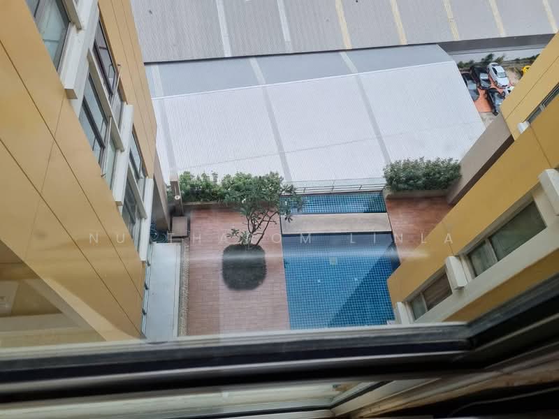 My Resort Bangkok, Bangkok, 1724 Petchaburi Road, Bang Kapi, Huai Khwang, Bangkok, 1 Bedroom, 40 sqm, Condo For Sale, by Nuttharom Linla , 500192594 - DDproperty.com