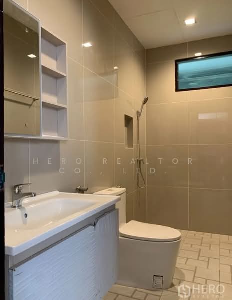 For Rent 5 Bedroom Detached House in Phra Khanong Tai, Phra Khanong, Bangkok BTS Punnawithi HRE00410, กรุงเทพ, บางจาก, พระโขนง, กรุงเทพ, 200 ตร.ม., บ้านเดี่ยว ให้เช่า, โดย Hero Realtor Co., Ltd., 500192596 - DDproperty.com