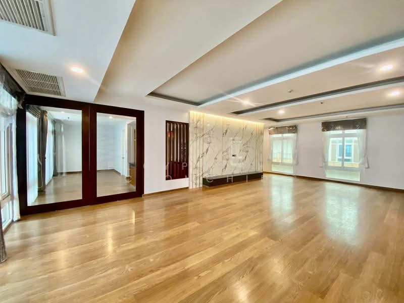 Wattana Suite : วัฒนา สวีท, กรุงเทพ, ซอยสุขุมวิท 15, คลองเตยเหนือ, วัฒนา, กรุงเทพ, 270 ตร.ม., คอนโด ให้เช่า, โดย Ploypatcha Chomchid, 500192632 - DDproperty.com