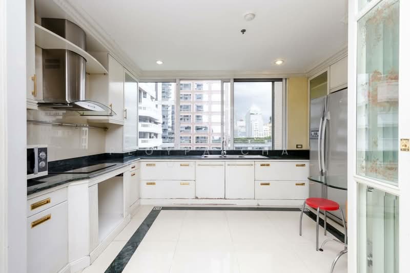 Langsuan Ville, Bangkok, 50 Soi Langsuan, Lumphini, Pathum Wan, Bangkok, 3 Bedrooms, 242 sqm, Condo For Rent, by Ploypatcha Chomchid, 500192638 - DDproperty.com