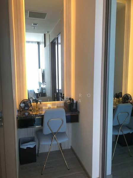 The Esse Asoke, Bangkok, 333 Soi Sukhumvit 21, Sukhumvit Road, Khlongtoei Nua, Watthana, Bangkok, 1 Bedroom, 44 sqm, Condo For Sale, by Nuttharom Linla , 500192659 - DDproperty.com