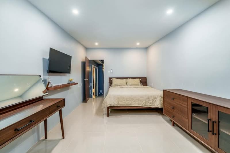 6 Bedroom 5 Bathroom 270 SQ.M. House In Pong, ชลบุรี, โป่ง, บางละมุง, ชลบุรี, 270 ตร.ม., บ้านเดี่ยว ให้เช่า, โดย Sathida Limphasut (App), 500192730 - DDproperty.com