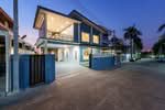 6 Bedroom 5 Bathroom 270 SQ.M. House In Pong, ชลบุรี