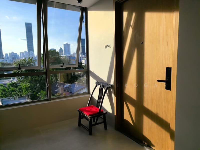 Holme Ekkamai 22, Bangkok, 68 100 Nuan Noi Alley, Khlong Tan Nua, Watthana, Bangkok, 1 Bedroom, 36 sqm, Condo For Rent, by Pavana Sirikogar, 500192739 - DDproperty.com