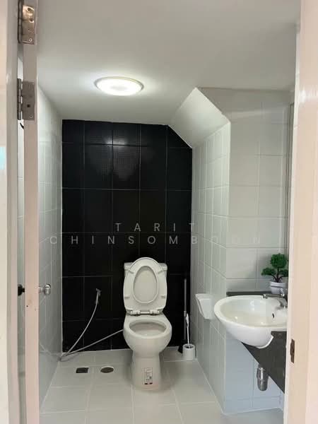 Areeya Mandarina Sukhumvit 77, Bangkok, Sukhumvit 77 Road (On Nut), Suan Luang, Suan Luang, Bangkok, 3 Bedrooms, 132 sqm, Townhouse For Rent, by Tarit Chinsomboon, 500192744 - DDproperty.com