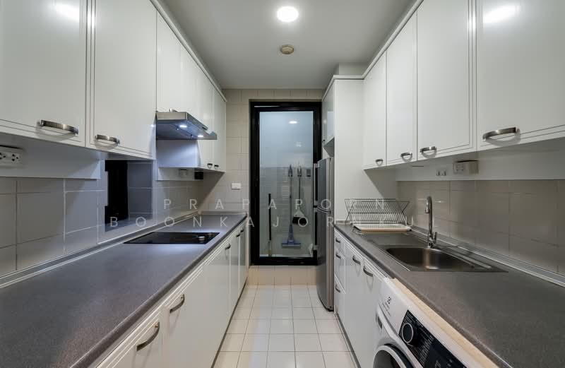 Baan Piya Sathorn, Bangkok, Soi Suanplu (Sathorn Soi 3) South Sathorn Road, Thung Maha Mek, Sathon, Bangkok, 1 Bedroom, 67 sqm, Condo For Rent, by Prapaporn Boonkajonkul, 500192749 - DDproperty.com