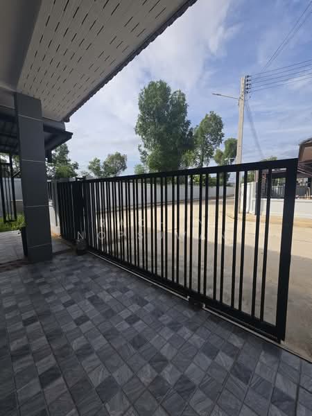 Single house for rent in a gated community in Ban Phru, Hat Yai. 135 sq.m., 2 bedrooms, Songkhla, Ban Phru, Hat Yai, Songkhla, 2 Bedrooms, 135 sqm, Single Detached House For Rent, by Rachen Nopsuwan, 500192787 - DDproperty.com