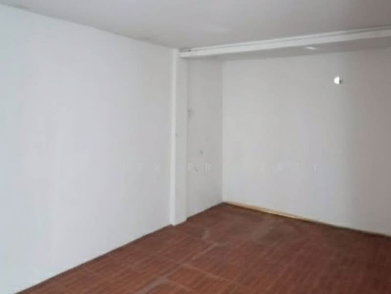 ตึกแถว โชคชัย 4 ติดถนนใหญ่ ขายพร้อมผู้เช่า, กรุงเทพ, โชคชัย 4, ลาดพร้าว, ลาดพร้าว, กรุงเทพ, 250 ตร.ม., ตึกแถว-อาคารพาณิชย์ ขาย, โดย Connex Property, 500192802 - DDproperty.com