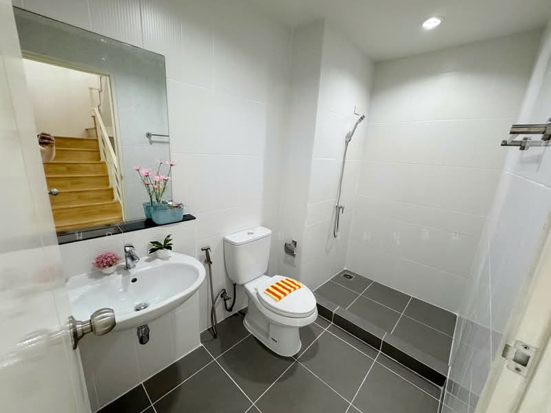 ขาย - บ้านกลางเมือง พหลโยธิน 50 (Baan klang muang Phaholyothin 50), กรุงเทพ