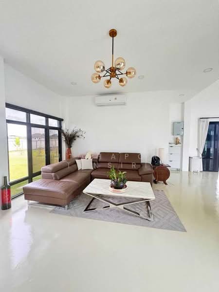 Pool Villa ให้เช่า โรงเรียนนานาชาติลานนา เพียง 10 นาที ค่าเช่า 100,000 บาท / เดือน No.14P016, Chiang Mai, Hang Dong, Hang Dong, Chiang Mai, 4 Bedrooms, 530 sqm, Single Detached House For Rent, by Rutchaporn Tunsiri, 500192830 - DDproperty.com