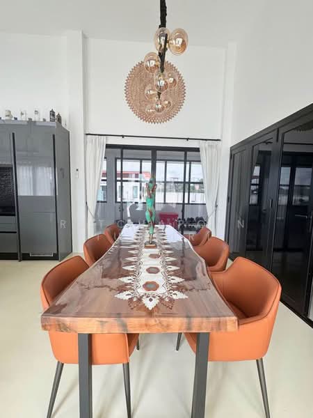 Pool Villa ให้เช่า โรงเรียนนานาชาติลานนา เพียง 10 นาที ค่าเช่า 100,000 บาท / เดือน No.14P016, Chiang Mai, Hang Dong, Hang Dong, Chiang Mai, 4 Bedrooms, 530 sqm, Single Detached House For Rent, by Rutchaporn Tunsiri, 500192830 - DDproperty.com