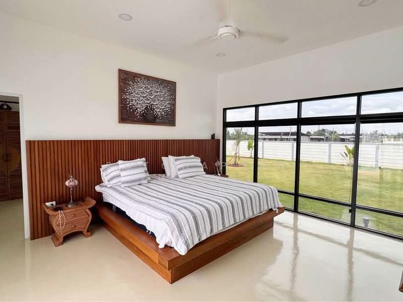 Pool Villa ให้เช่า โรงเรียนนานาชาติลานนา เพียง 10 นาที ค่าเช่า 100,000 บาท / เดือน No.14P016, Chiang Mai, Hang Dong, Hang Dong, Chiang Mai, 4 Bedrooms, 530 sqm, Single Detached House For Rent, by Rutchaporn Tunsiri, 500192830 - DDproperty.com