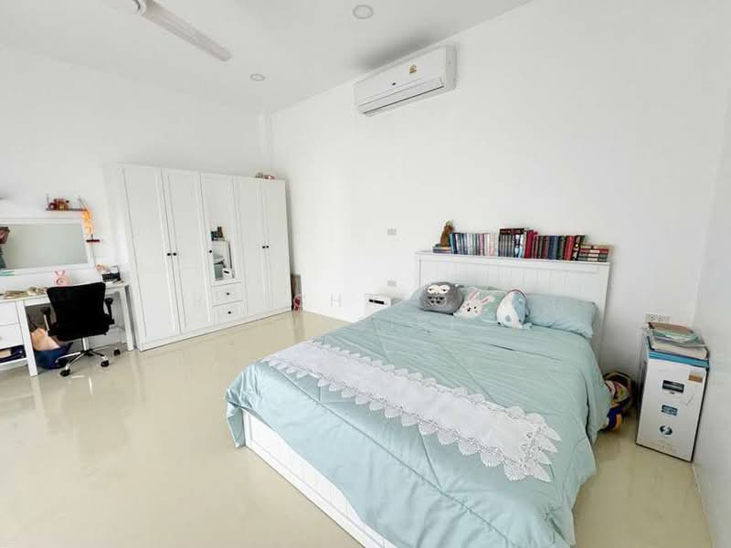 Pool Villa ให้เช่า โรงเรียนนานาชาติลานนา เพียง 10 นาที ค่าเช่า 100,000 บาท / เดือน No.14P016, Chiang Mai, Hang Dong, Hang Dong, Chiang Mai, 4 Bedrooms, 530 sqm, Single Detached House For Rent, by Rutchaporn Tunsiri, 500192830 - DDproperty.com