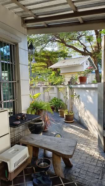 Baan Klang Krung Sathorn - North South Road : บ้านกลางกรุง สาทร-ถนนเหนือใต้, กรุงเทพ, บางโคล่, บางคอแหลม, กรุงเทพ, 564 ตร.ม., บ้านแฝด ขาย, โดย Nuttharom Linla, 500192842 - DDproperty.com