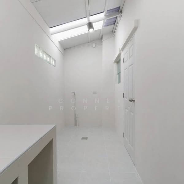 Lio Wongwaen-Pinklao, Nonthaburi, ถนนกาญจนาภิเษก (วงแหวนตะวันออก), Plai Bang, Bang Kruai, Nonthaburi, 3 Bedrooms, 130 sqm, Townhouse For Sale, by Connex Property, 500192849 - DDproperty.com