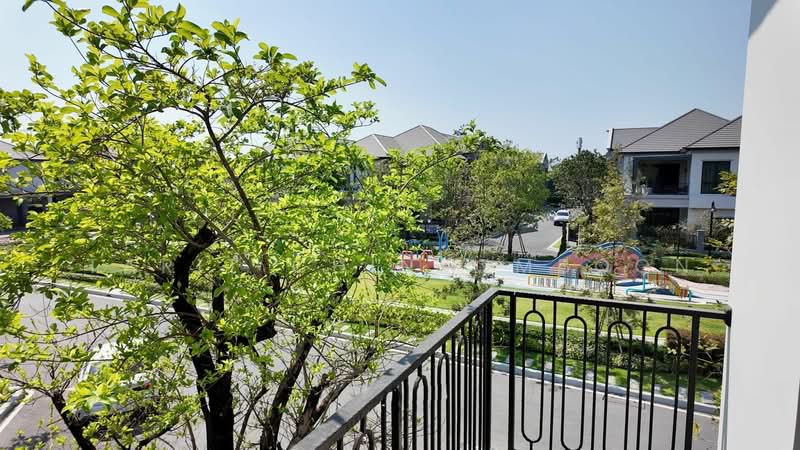 Grand Bangkok Boulevard Pinklao-Kanchana, Bangkok, Bang Ramat Rd, Bang Ra Mat, Taling Chan, Bangkok, 5 Bedrooms, 620 sqm, Single Detached House For Sale, by Tarit Chinsomboon, 500192856 - DDproperty.com