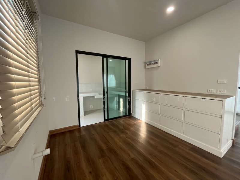 ขาย - Britania Tiwanon-Ratchaphruek : บริทาเนีย ติวานนท์-ราชพฤกษ์, ปทุมธานี