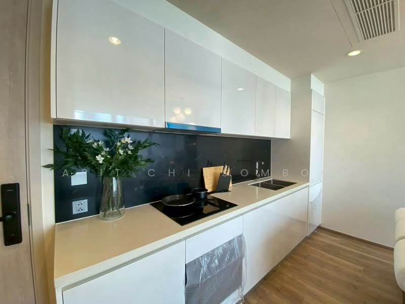 Noble Form Thonglor, Bangkok, Sukhumvit 55, Khlong Tan Nua, Watthana, Bangkok, 2 Bedrooms, 63 sqm, Condo For Rent, by Tarit Chinsomboon, 500192860 - DDproperty.com