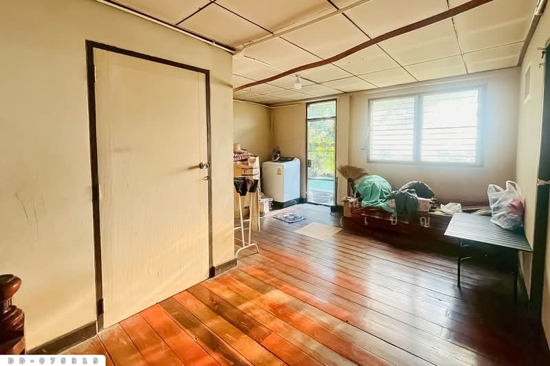 ขาย - DD-075315 บ้านเดี่ยวและหอพัก ถ.สุขสวัสดิ์ ลำปาง ใกล้โฮมโปร ลำปาง, ลำปาง