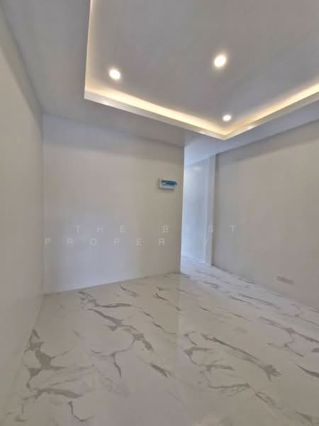 หมู่บ้านศุภฤกษ์ นครปฐม, Nakhon Pathom, Bo Phlap, Muang Nakhon Pathom, Nakhon Pathom, 2 Bedrooms, 120 sqm, Townhouse For Sale, by The Best Property  เอ็กซ์, 500192905 - DDproperty.com