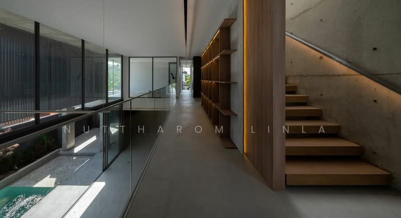 4-BR House, Bangkok, Khlong Tan Nua, Watthana, Bangkok, 4 Bedrooms, 587 sqm, Single Detached House For Sale, by Nuttharom Linla , 500192953 - DDproperty.com