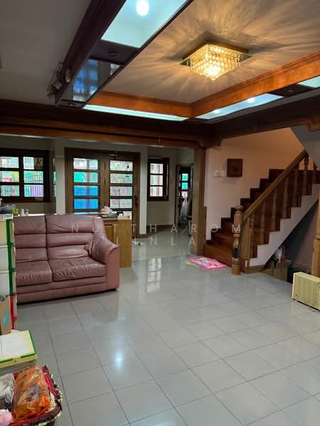 ทาวน์เฮ้าส์ 7-ห้องนอน, กรุงเทพ, บางโคล่, บางคอแหลม, กรุงเทพ, 350 ตร.ม., ทาวน์เฮ้าส์ ขาย, โดย Nuttharom Linla, 500192971 - DDproperty.com