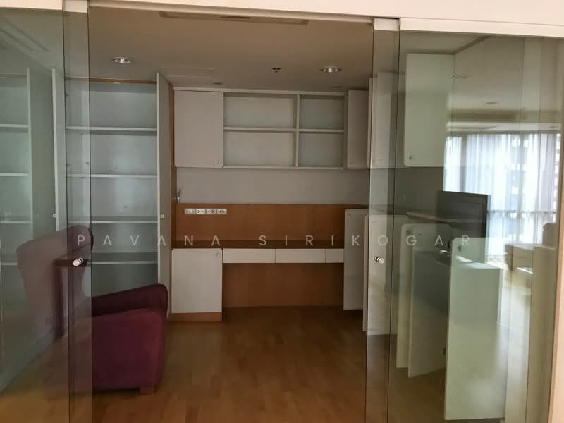 The Royal Place 1, Bangkok, Rajdamri, Lumphini, Pathum Wan, Bangkok, 2 Bedrooms, 145 sqm, Condo For Rent, by Pavana Sirikogar, 500192992 - DDproperty.com