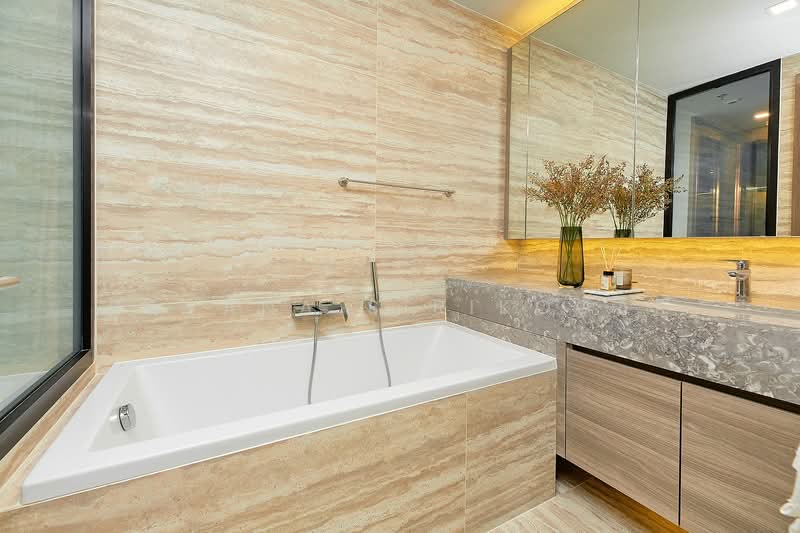 Celes Asoke, Bangkok, 8-10 Sukhumvit 21, Khlongtoei Nua, Watthana, Bangkok, 2 Bedrooms, 70 sqm, Condo For Rent, by Pavana Sirikogar, 500193005 - DDproperty.com