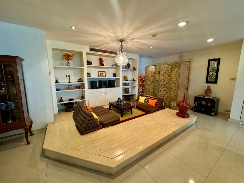 Fairview Tower, Bangkok, 40 Soi Sukhumvit 18, Khlong Toei, Khlong Toei, Bangkok, 3 Bedrooms, 257 sqm, Condo For Sale, by Nuttharom Linla , 500193051 - DDproperty.com