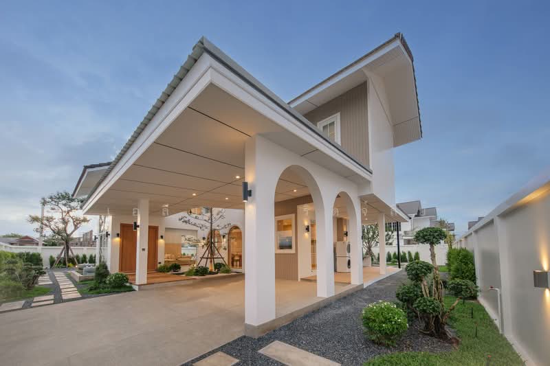 Modern Japanese-Inspired 4-Bedroom Smart Pool Villa with Mountain Views in Chiang Mai, Chiang Mai, San Phak Wan, Hang Dong, Chiang Mai, 4 Bedrooms, 348 sqm, Villa For Sale, by Elijah Ridgley, 500193101 - DDproperty.com