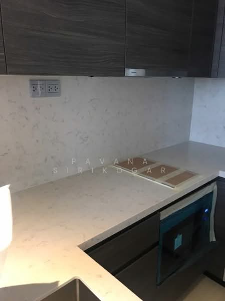 The Esse Asoke, Bangkok, 333 Soi Sukhumvit 21, Sukhumvit Road, Khlongtoei Nua, Watthana, Bangkok, 1 Bedroom, 45 sqm, Condo For Rent, by Pavana Sirikogar, 500193138 - DDproperty.com