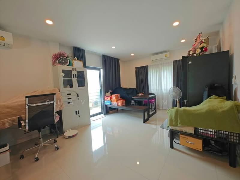 Centro Wongwaen-Chatuchot, Bangkok, Soi Wongsakon 1, Kanchanaphisek parallel Road, Sam Wa Tawan Tok, Khlong Sam Wa, Bangkok, 3 Bedrooms, 175 sqm, Single Detached House For Sale, by Chavis Laismit, 500193141 - DDproperty.com