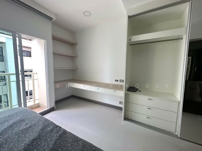 Silver Heritage, Bangkok, 96 Soi Sukhumvit 38, Phra Kanong, Khlong Toei, Bangkok, 2 Bedrooms, 104 sqm, Condo For Rent, by Pavana Sirikogar, 500193146 - DDproperty.com