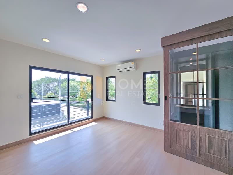 Pave Ramintra-Wongwaen, Bangkok, Soi Karnchanapisek Expressway, O-Ngoen, Sai Mai, Bangkok, 4 Bedrooms, 217 sqm, Single Detached House For Sale, by HOME Real Estate Service, 500193151 - DDproperty.com