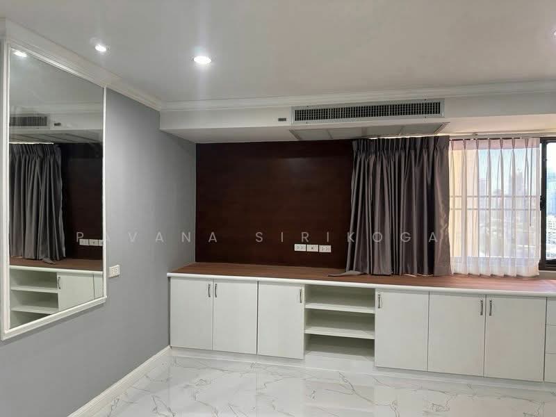 Baan Suanpetch, Bangkok, 18 Soi Sukhumvit 39, Khlong Tan Nua, Watthana, Bangkok, 3 Bedrooms, 133 sqm, Condo For Rent, by Pavana Sirikogar, 500193169 - DDproperty.com