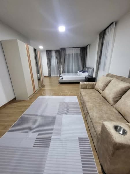 Baan Klang Muang Ramintra 83 Station, Bangkok, 16 Kanchanaphisek Road, Ram Inthra, Khan Na Yao, Bangkok, 4 Bedrooms, 218 sqm, Townhouse For Rent, by Chavis Laismit, 500193174 - DDproperty.com