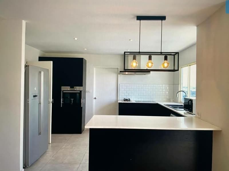 Regent On The Park 3, Bangkok, 185 Soi Sukhumvit 39 Sukhumvit Road, Khlong Tan Nua, Watthana, Bangkok, 3 Bedrooms, 236 sqm, Condo For Sale, by Orapa Sumetheesirisakul, 500193219 - DDproperty.com