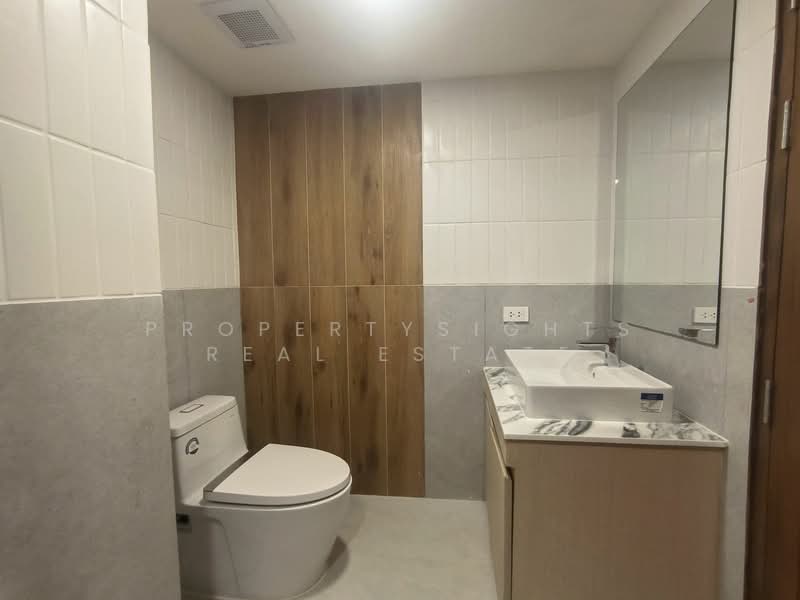 Royal Castle Sukhumvit, Bangkok, 30 Soi Sukhumvit 39, Khlongtoei Nua, Watthana, Bangkok, 3 Bedrooms, 190 sqm, Condo For Rent, by PROPERTYSIGHTS REAL ESTATE, 500193301 - DDproperty.com