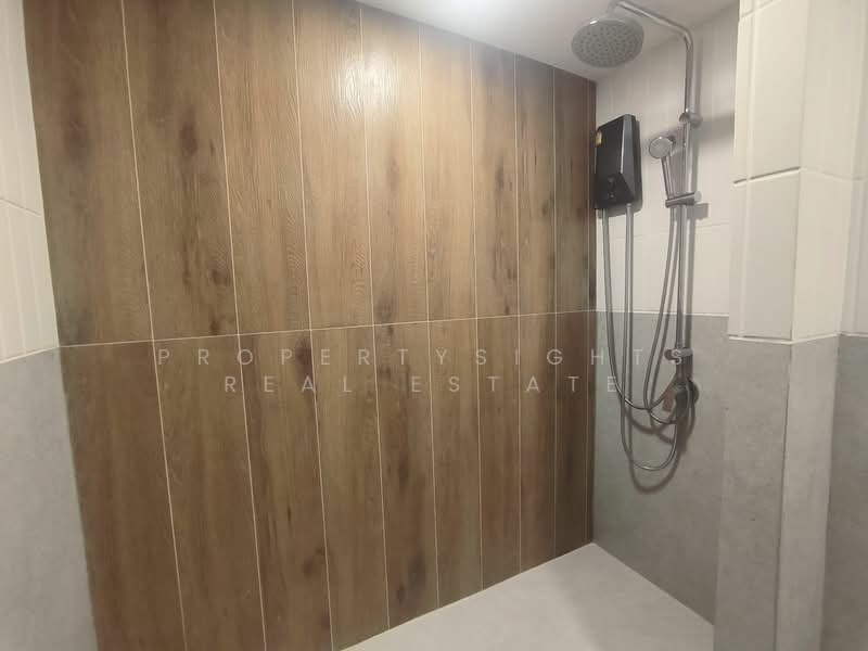 Royal Castle Sukhumvit, Bangkok, 30 Soi Sukhumvit 39, Khlongtoei Nua, Watthana, Bangkok, 3 Bedrooms, 190 sqm, Condo For Rent, by PROPERTYSIGHTS REAL ESTATE, 500193301 - DDproperty.com