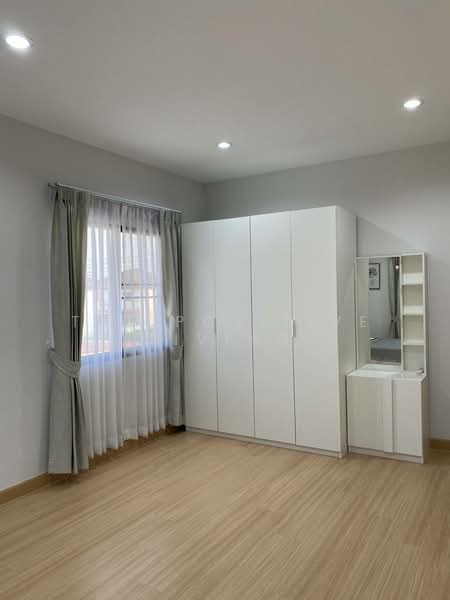 Karnkanok Ville 18, Chiang Mai, San Phak Wan, Hang Dong, Chiang Mai, 4 Bedrooms, 200 sqm, Single Detached House For Rent, by The Positive Living, 500193302 - DDproperty.com