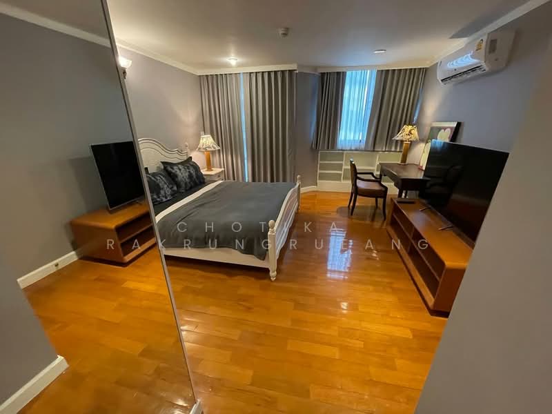 Supalai Place Sukhumvit 39, Bangkok, 175-179 Soi Sukhumvit 39 Sukhumvit Road, Khlong Tan Nua, Watthana, Bangkok, 2 Bedrooms, 142 sqm, Condo For Rent, by Chotika   Rakrungrueang, 500193331 - DDproperty.com
