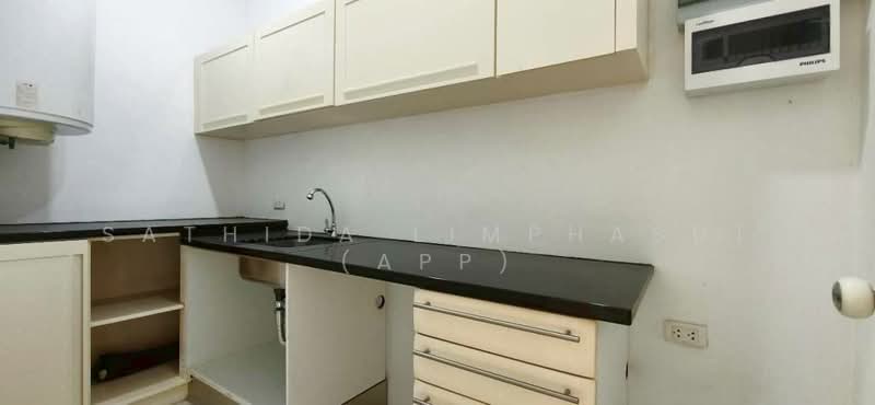 วิลล่าส่วนตัวสุดหรู 5 ห้องนอน ใกล้ทะเลสาบมาบประชาน พัทยา, Chon Buri (Pattaya), 19 Pong 13, Tambon Pong, Amphoe Bang Lamung, Chang Wat Chon Buri 20150, Thailand, Poong, Bang Lamung (Pattaya), Chon Buri (Pattaya), 5 Bedrooms, 300 sqm, Single Detached House For Sale, by Sathida Limphasut (App), 500193368 - DDproperty.com