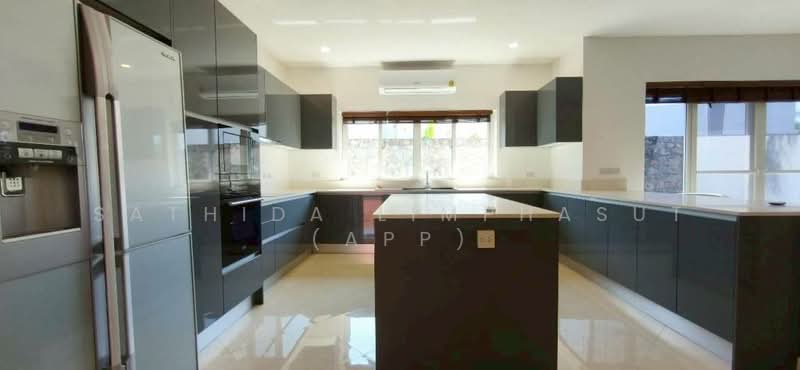 วิลล่าส่วนตัวสุดหรู 5 ห้องนอน ใกล้ทะเลสาบมาบประชาน พัทยา, Chon Buri (Pattaya), 19 Pong 13, Tambon Pong, Amphoe Bang Lamung, Chang Wat Chon Buri 20150, Thailand, Poong, Bang Lamung (Pattaya), Chon Buri (Pattaya), 5 Bedrooms, 300 sqm, Single Detached House For Sale, by Sathida Limphasut (App), 500193368 - DDproperty.com