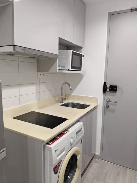 IDEO MOBI Sukhumvit 81 : ไอดีโอ โมบิ สุขุมวิท 81, กรุงเทพ, 2097 ถนนสุขุมวิท แขวงบางจาก เขตพระโขนง กรุงเทพมหานคร, บางจาก, พระโขนง, กรุงเทพ, 22 ตร.ม., คอนโด ให้เช่า, โดย ปรียาภรณ์ ภู่เจริญ, 500193377 - DDproperty.com