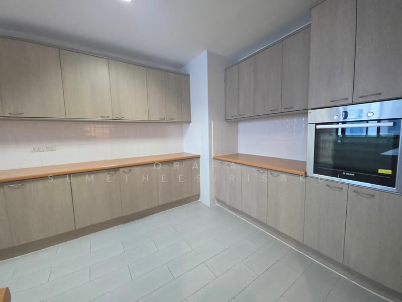 Prime Mansion One, Bangkok, Soi Sukhumvit 31, Khlongtoei Nua, Watthana, Bangkok, 3 Bedrooms, 245 sqm, Condo For Sale, by Orapa Sumetheesirisakul, 500193393 - DDproperty.com