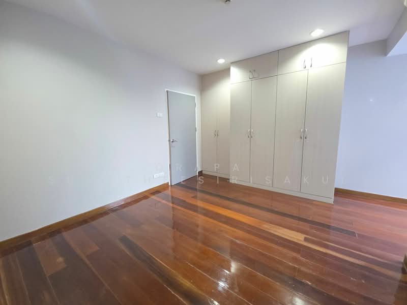 Prime Mansion One, Bangkok, Soi Sukhumvit 31, Khlongtoei Nua, Watthana, Bangkok, 3 Bedrooms, 245 sqm, Condo For Sale, by Orapa Sumetheesirisakul, 500193393 - DDproperty.com