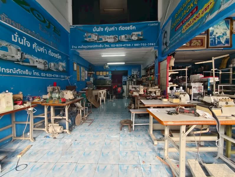 ขาย - อาคารพาณิชย์ 2 คูหา 3.5 ชั้น ถนนวัดเวฬุวนาราม แขวงดอนเมือง เขตดอนเมือง กรุงเทพมหานคร, กรุงเทพ