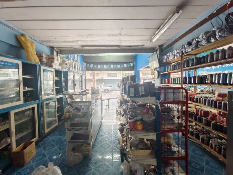 ขาย - อาคารพาณิชย์ 2 คูหา 3.5 ชั้น ถนนวัดเวฬุวนาราม แขวงดอนเมือง เขตดอนเมือง กรุงเทพมหานคร, กรุงเทพ